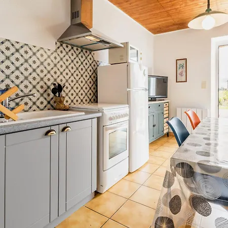 Authentique Au Coeur Des Vignes Avec Terrasse Privative Et Wifi, A 25 Km De Nantes - Fr-1-306-813 Feriehus
